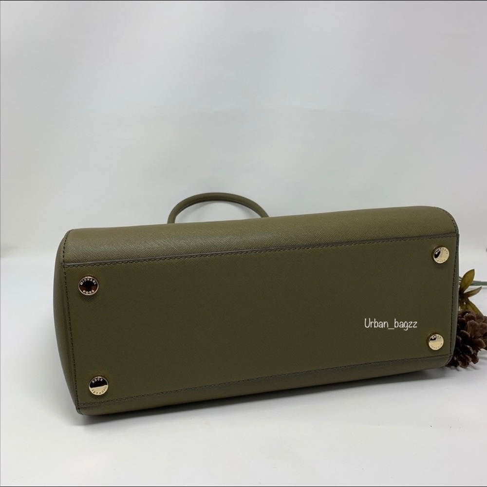 Michael Kors Ciara Large Top Zip Satchel - Picture 4 of 6